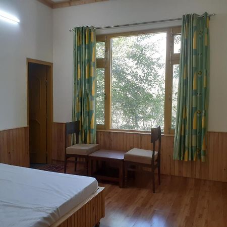 Gazing Moon Homestay Shamshi Buitenkant foto