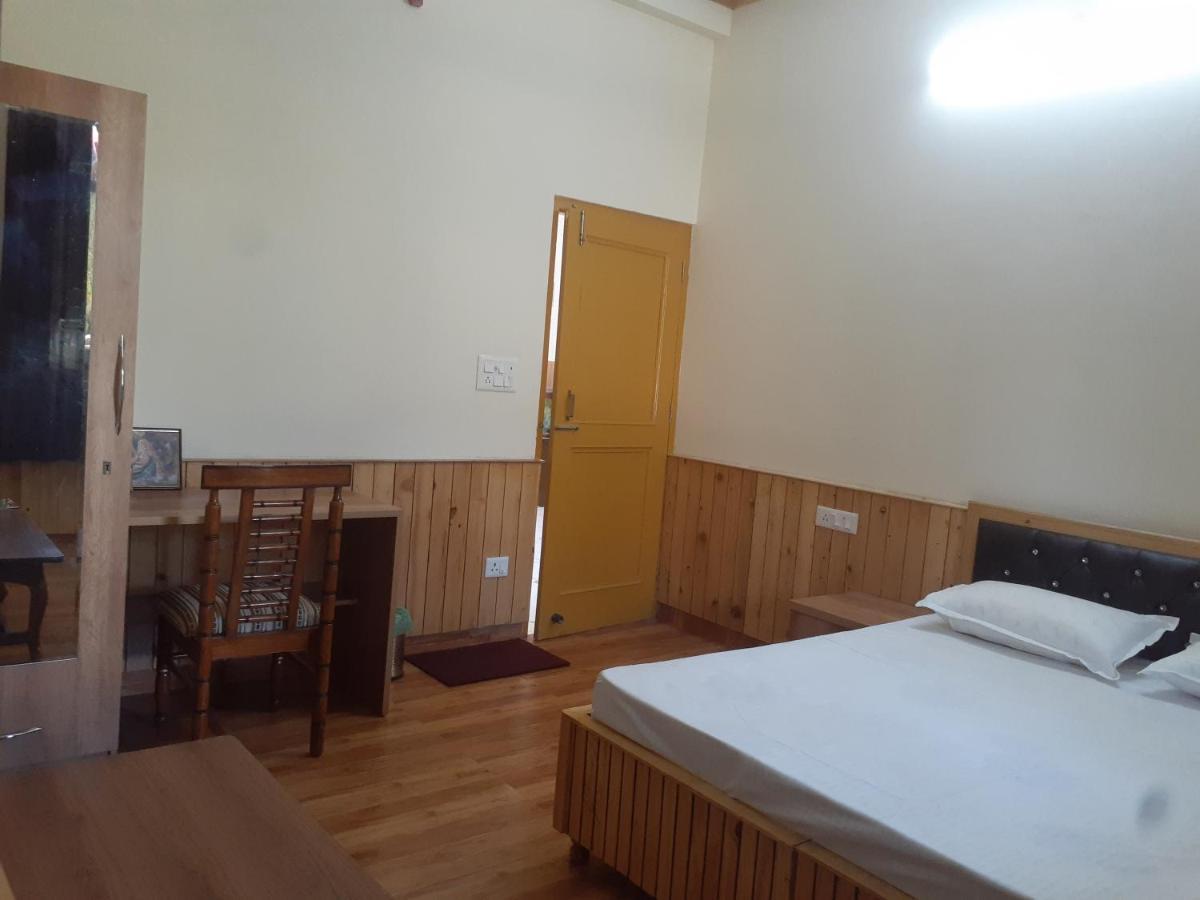 Gazing Moon Homestay Shamshi Buitenkant foto